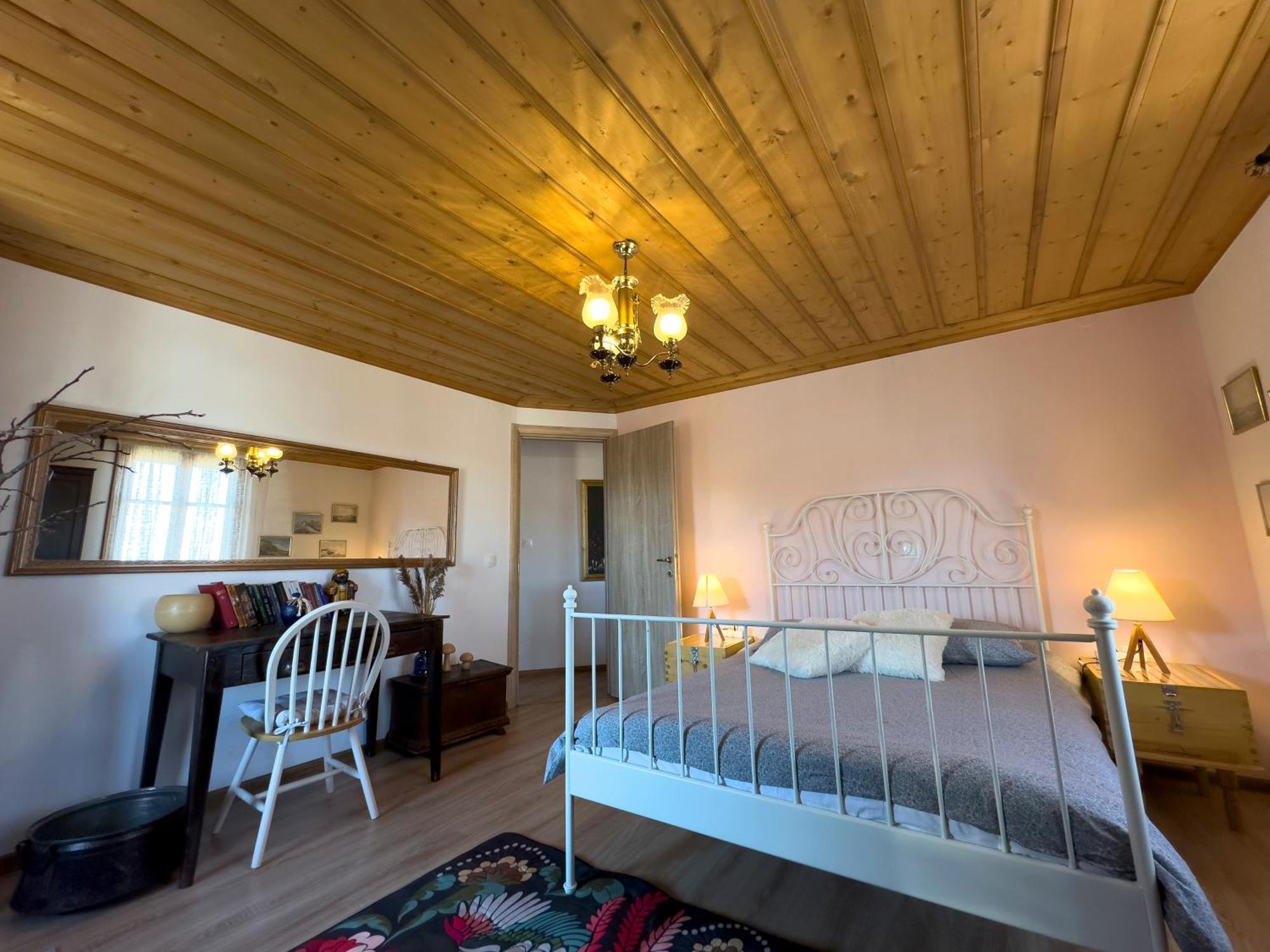 Renovated Old Manor House With Yard Arnaía Exterior foto